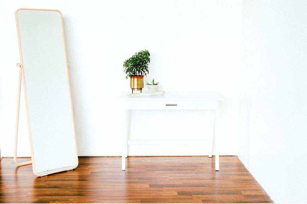 Storage ottoman